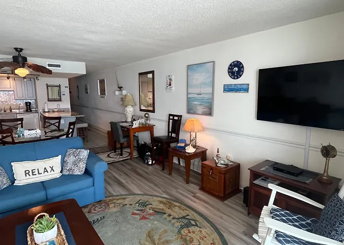 405 Waters Edge